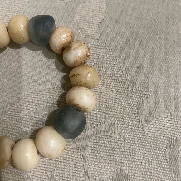 Sea Glass Bracelet - Picture 4 of 9